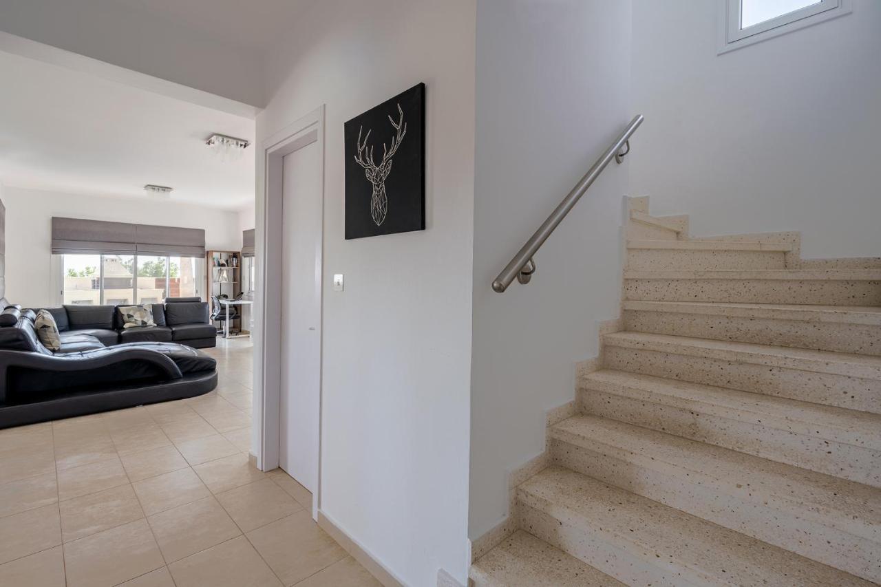 Villa Prasino Coral Bay Ngoại thất bức ảnh